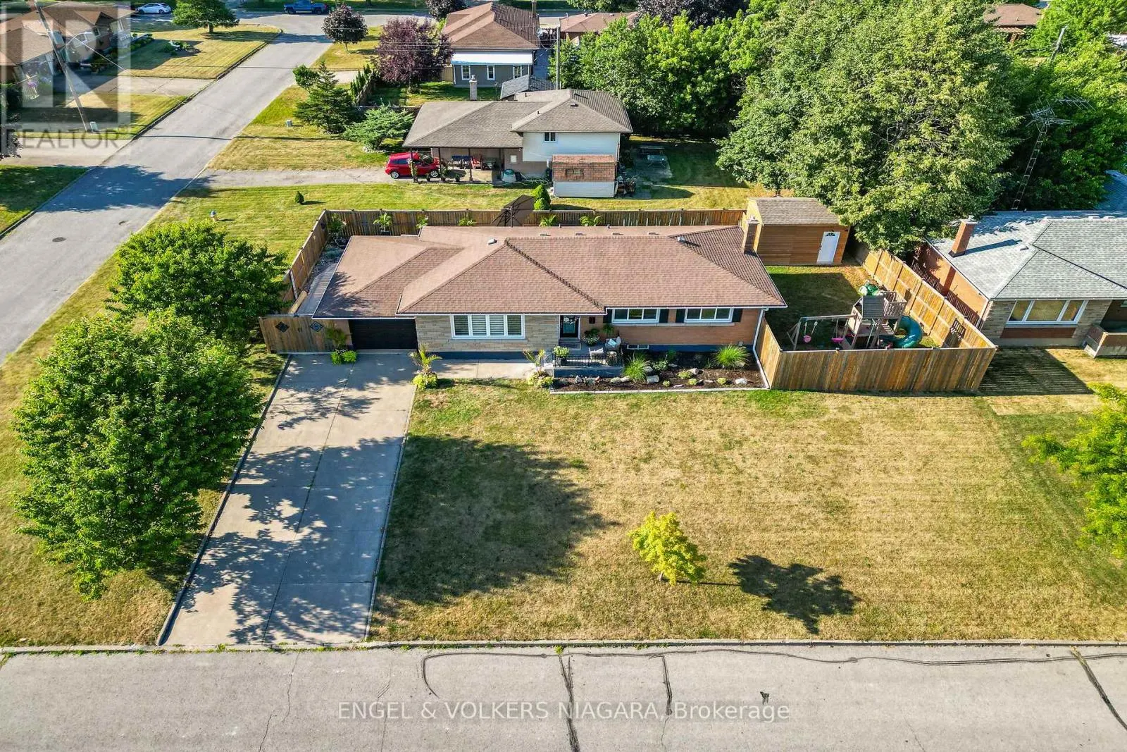 90 ROSE AVENUE