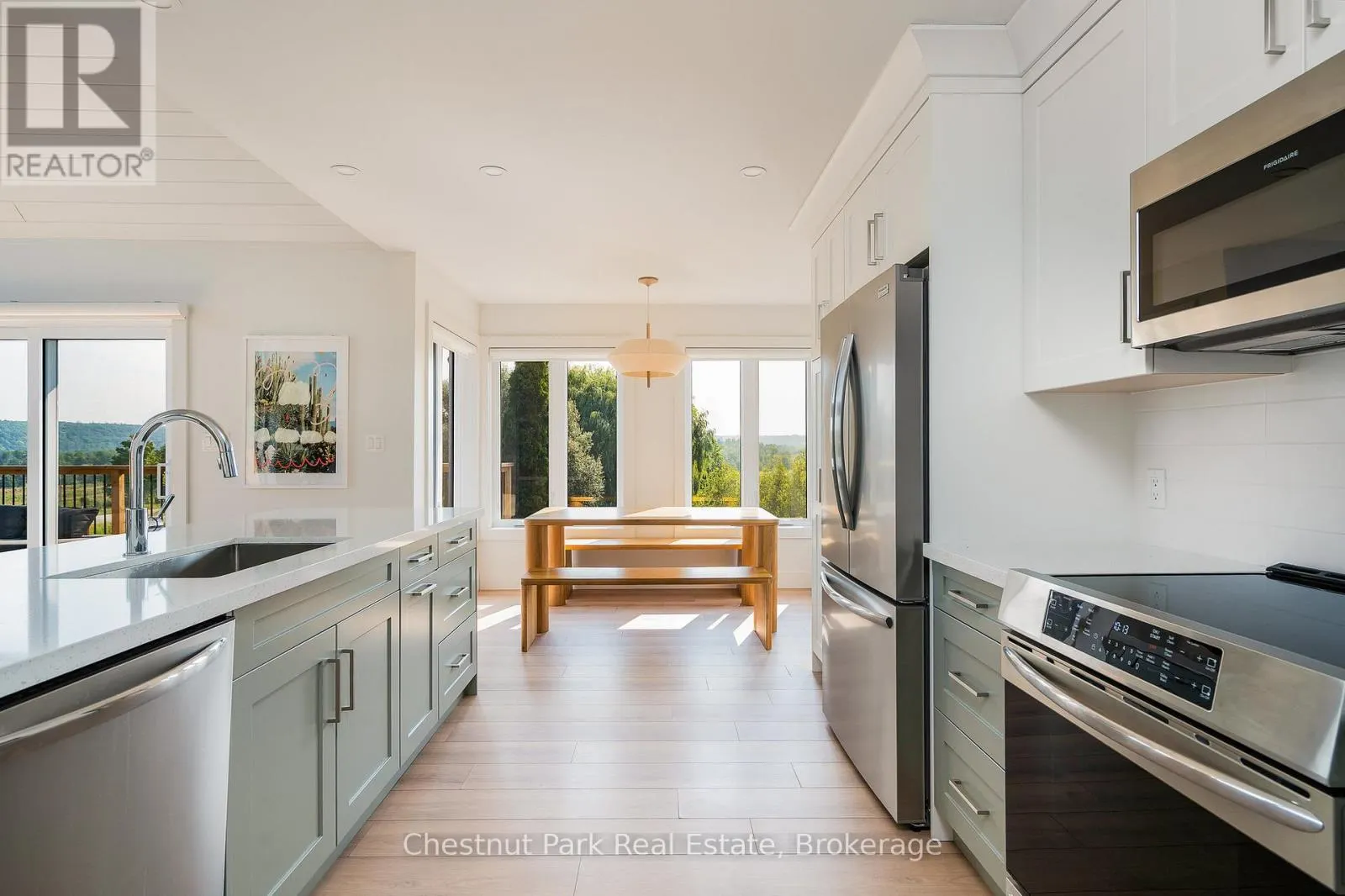 36 MOUNTAINVIEW ROAD
