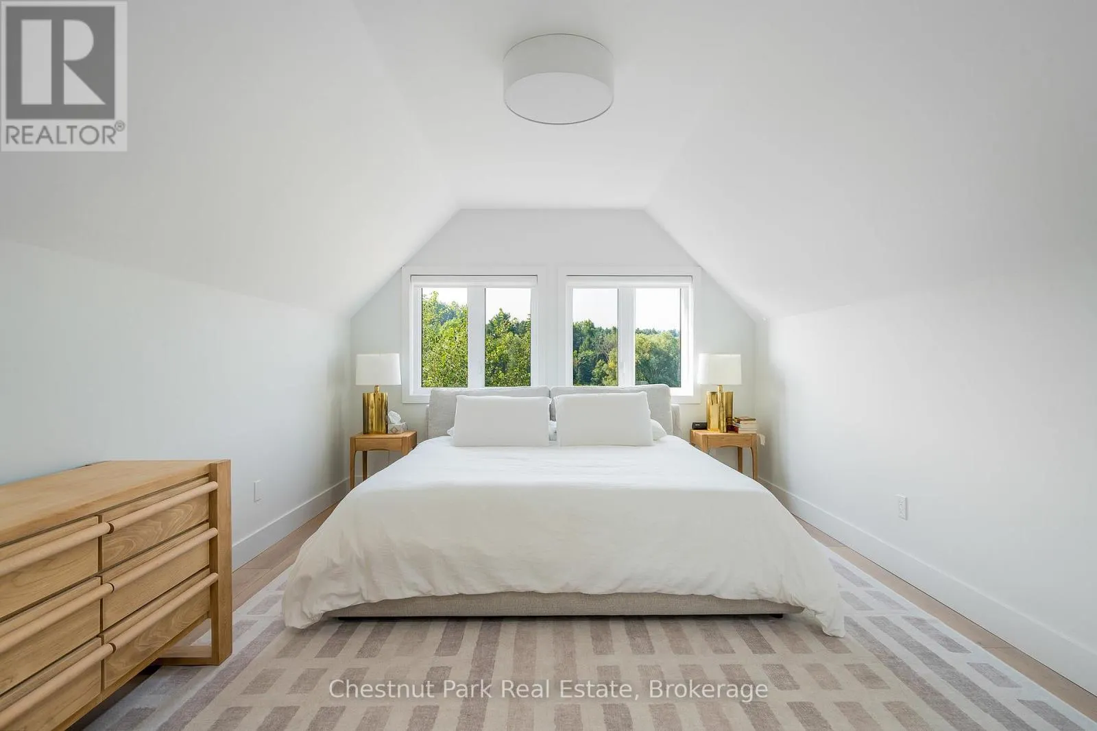 36 MOUNTAINVIEW ROAD