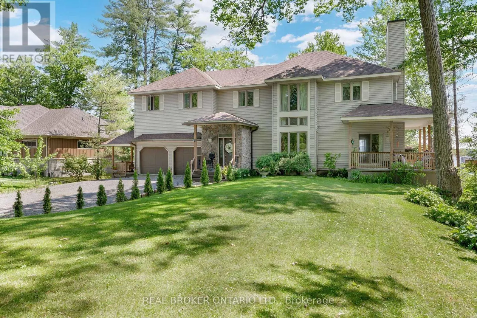 164 BAILLIE AVENUE