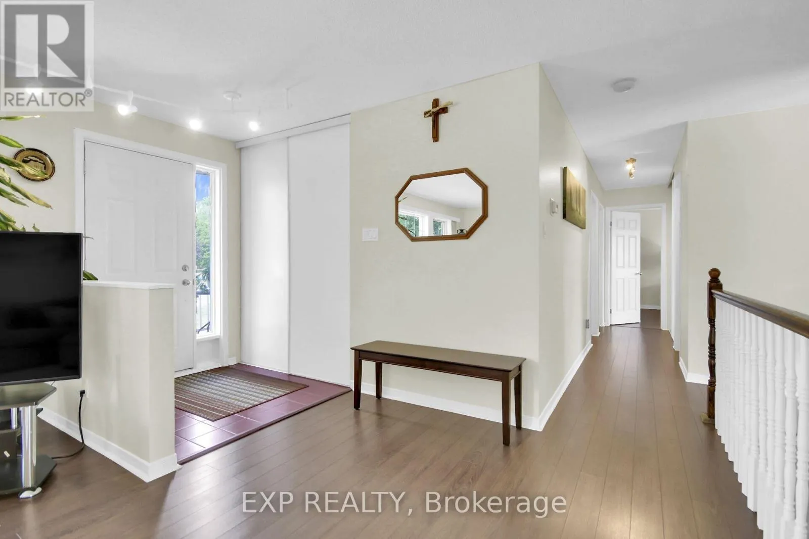 6454 WATERBURY LANE