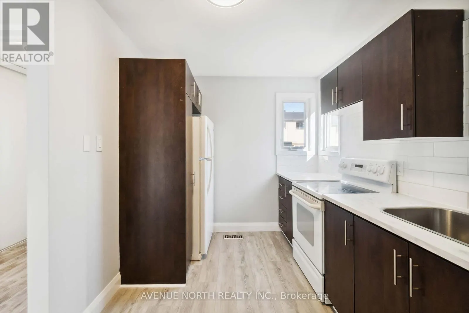 7 - 3089 QUAIL DRIVE