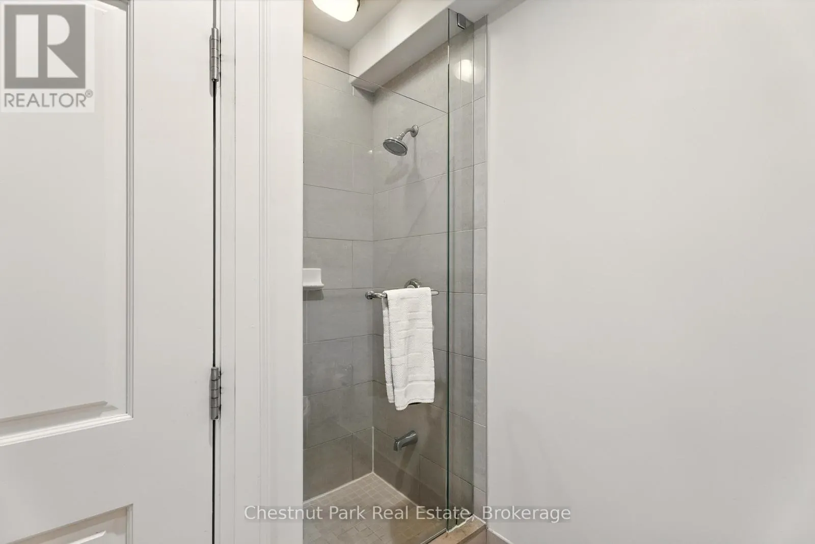 L203-C1 - 1869 MUSKOKA RD 118 ROAD W, #L203-C1