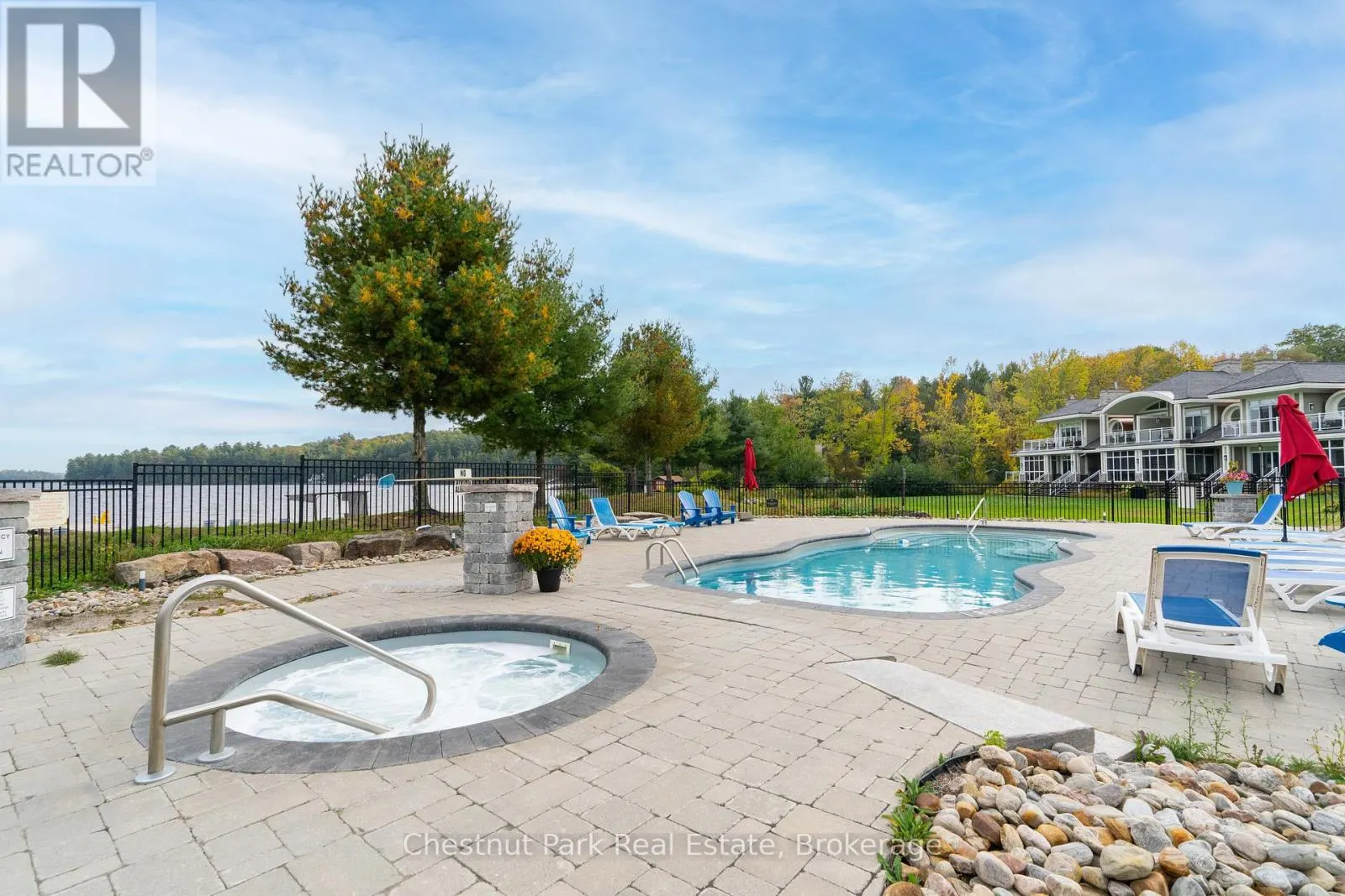 L203-C1 - 1869 MUSKOKA RD 118 ROAD W, #L203-C1
