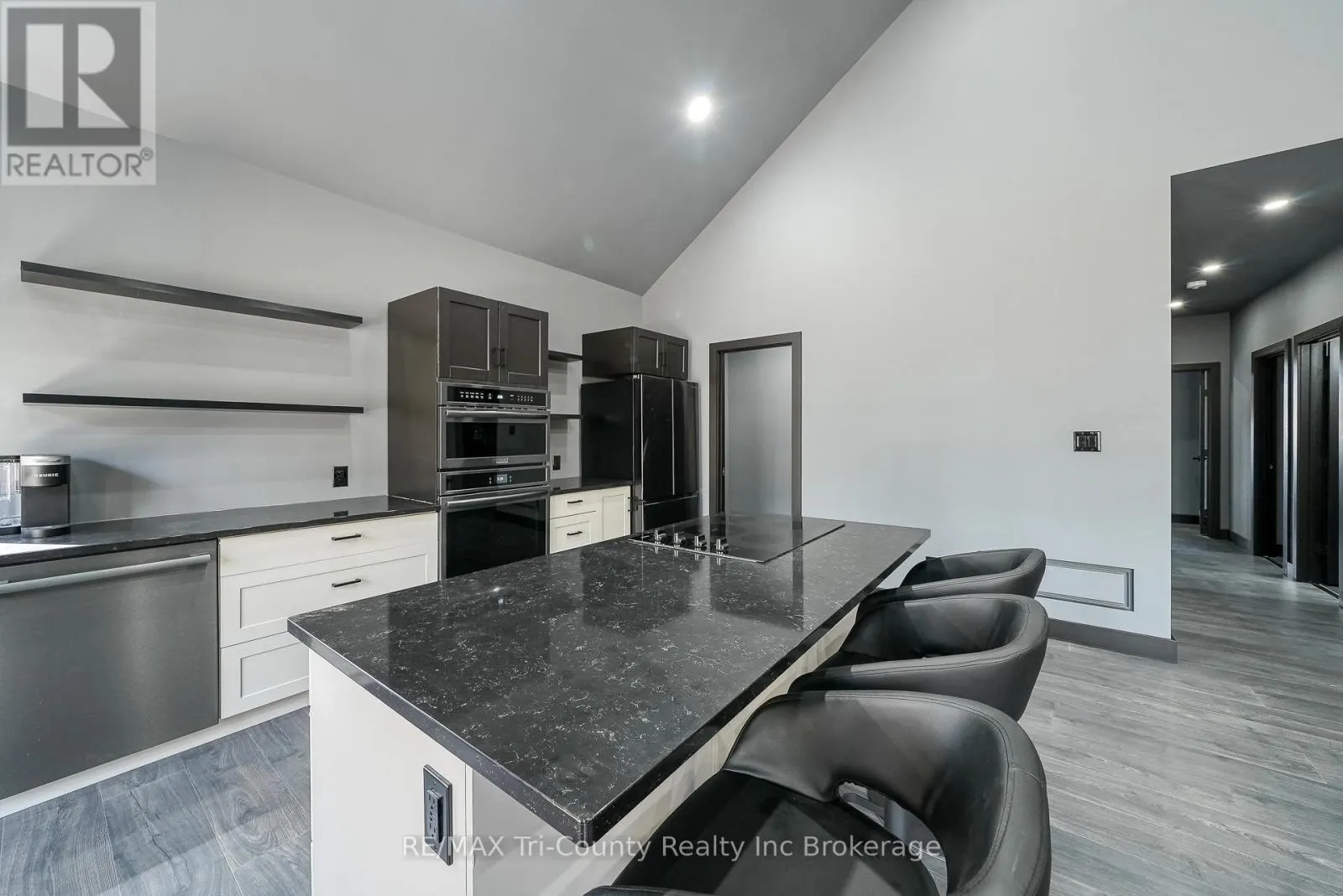 1498 12TH CONCESSION ROAD