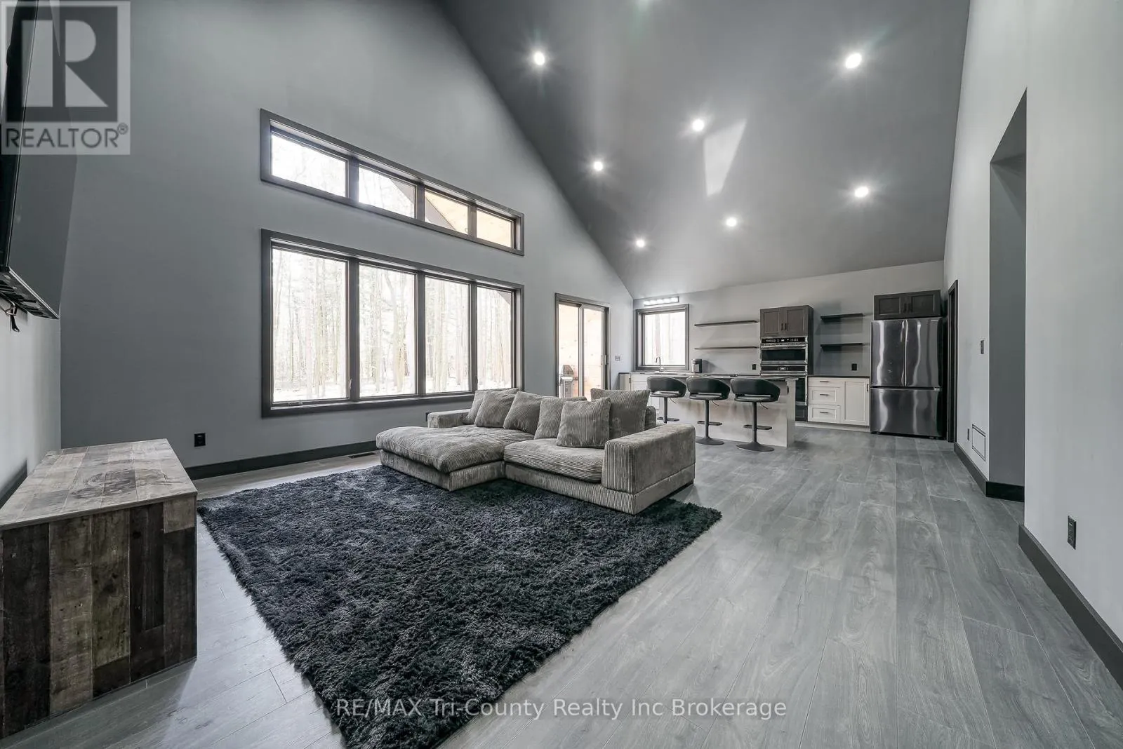 1498 12TH CONCESSION ROAD
