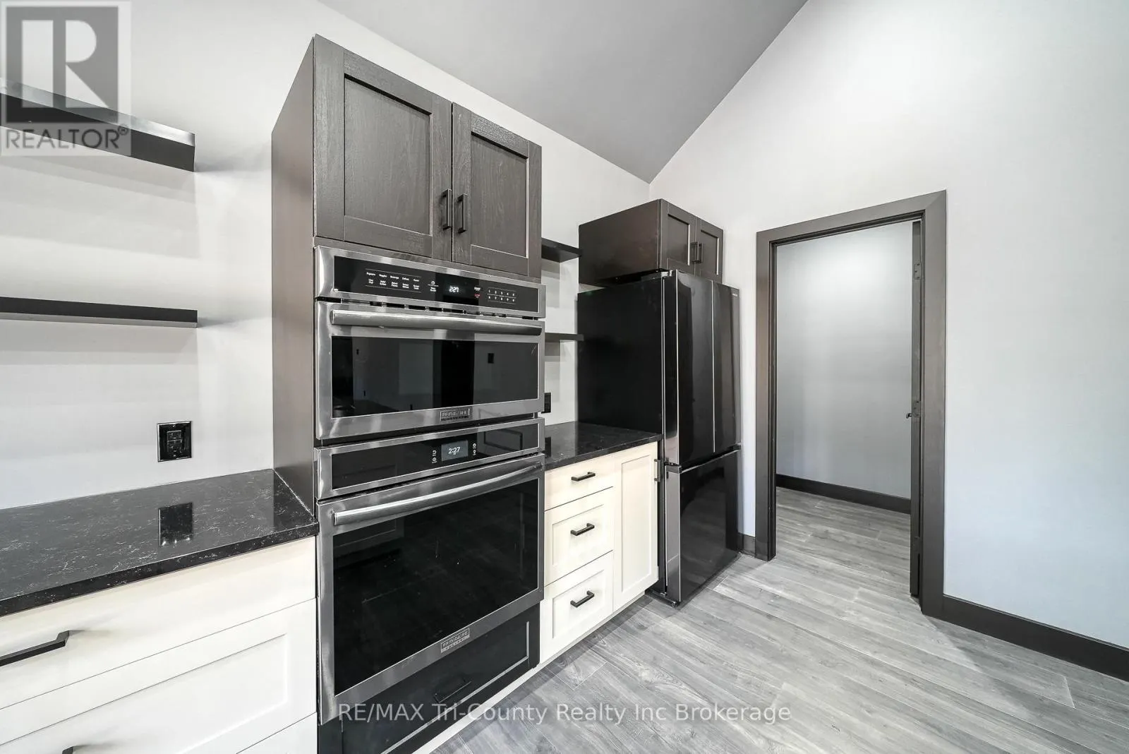1498 12TH CONCESSION ROAD