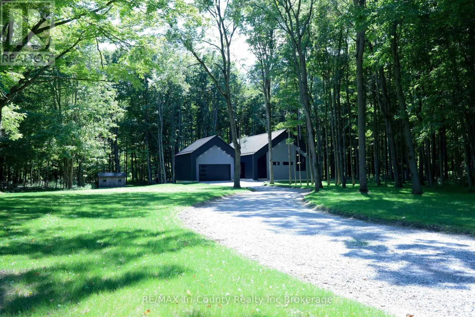 1498 12TH CONCESSION ROAD
