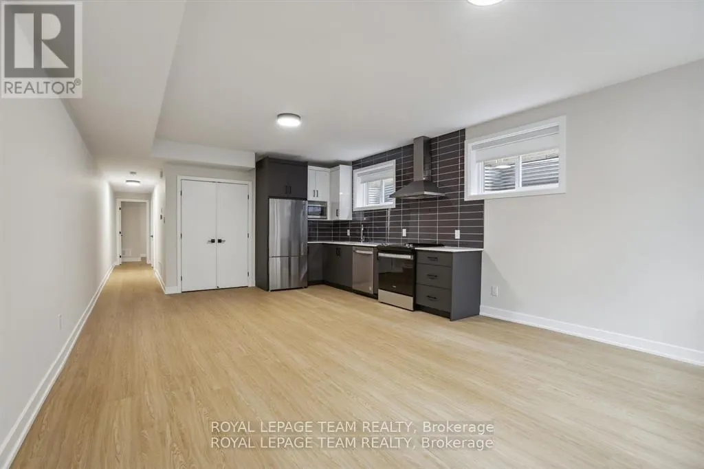 1 - 49 GROSVENOR AVENUE