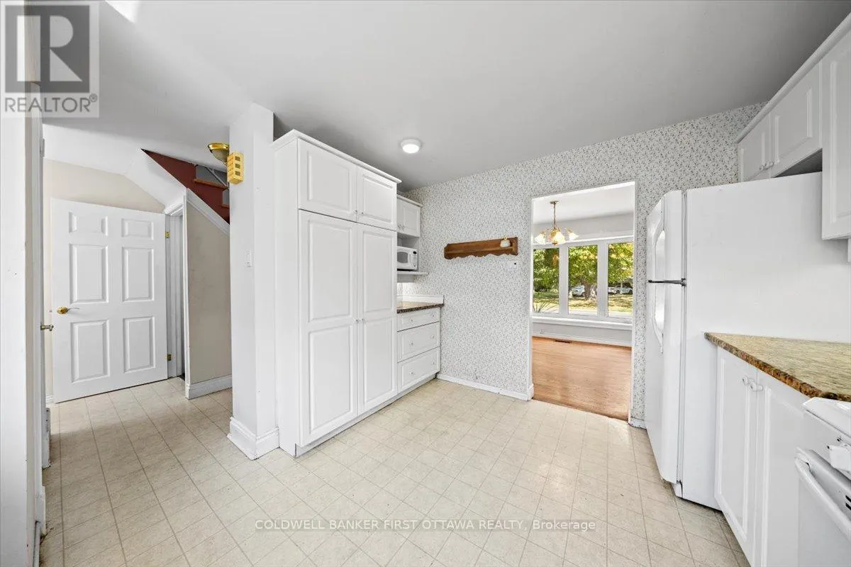 2326 HARDING ROAD