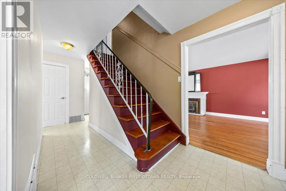 2326 HARDING ROAD