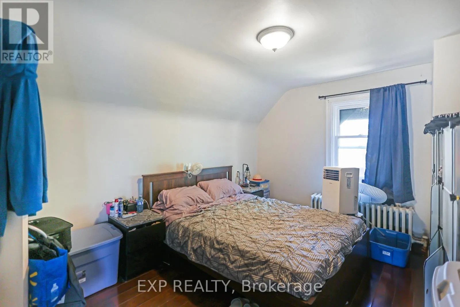 28 EASTBOURNE AVENUE