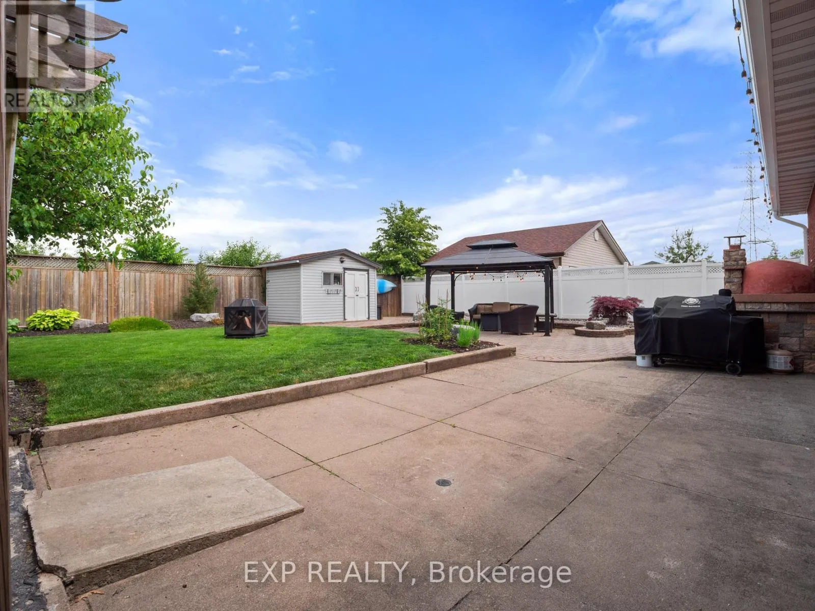 653 LINCOLN STREET