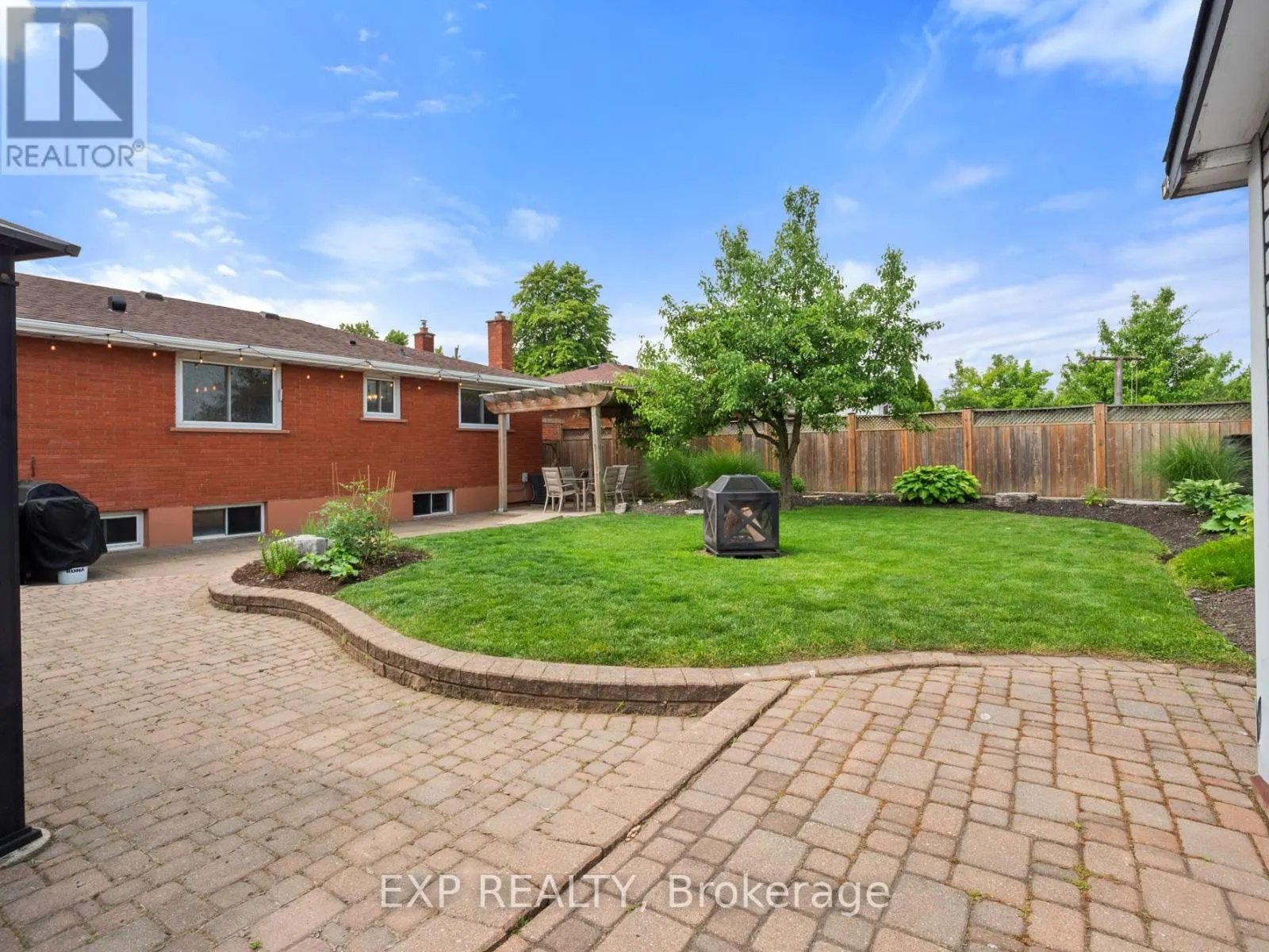 653 LINCOLN STREET