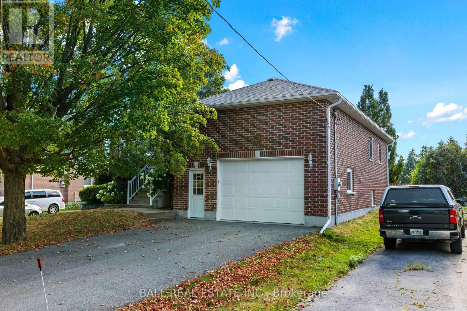 773 PINEWOOD DRIVE