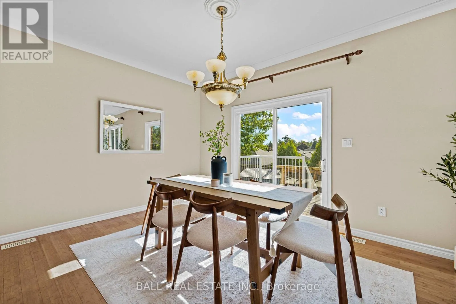 773 PINEWOOD DRIVE