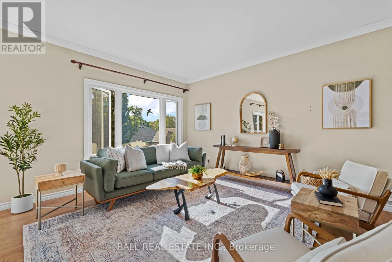 773 PINEWOOD DRIVE