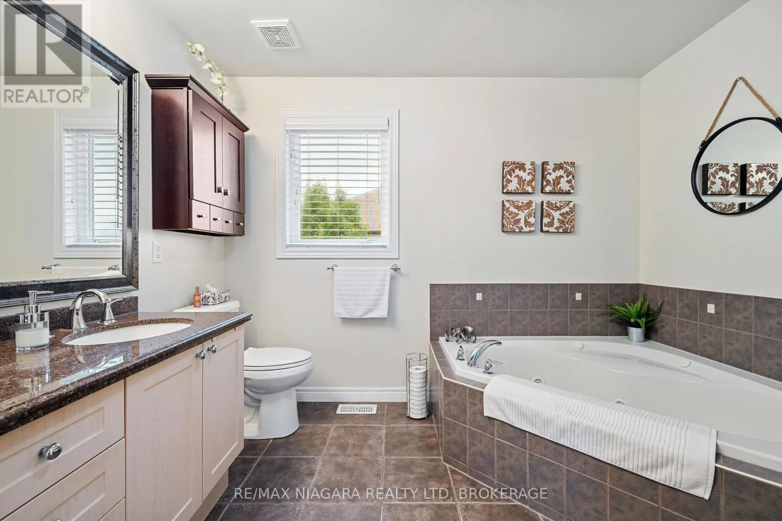 4493 FRANCES CRESCENT