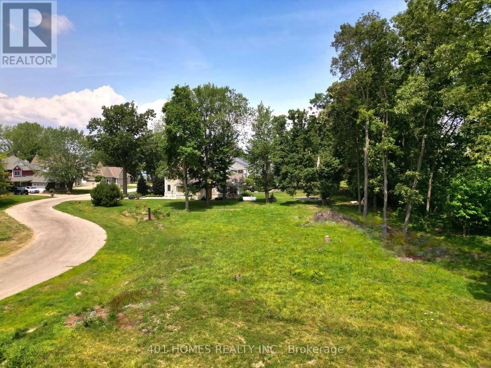 257 CRYSTAL BAY DRIVE E