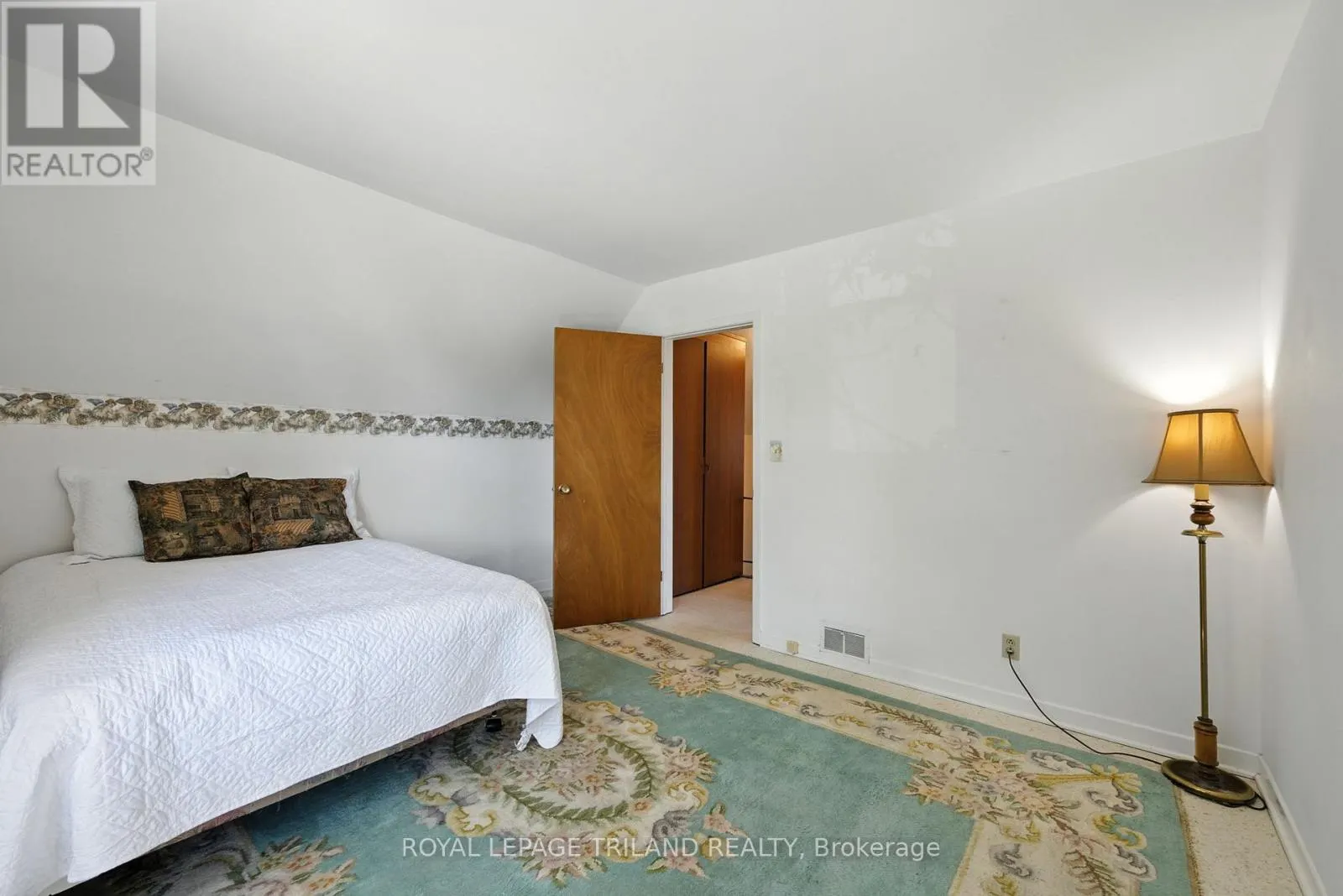 738 PRINCESS AVENUE