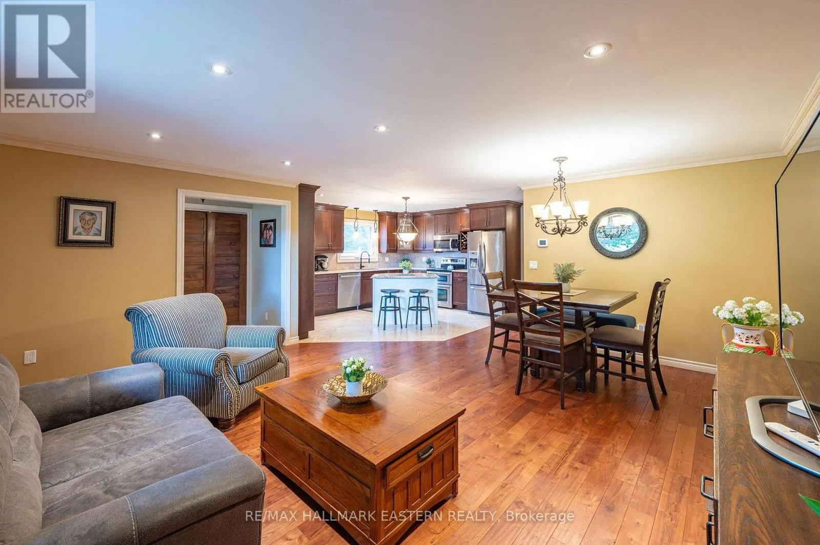 3 CAROL PLACE