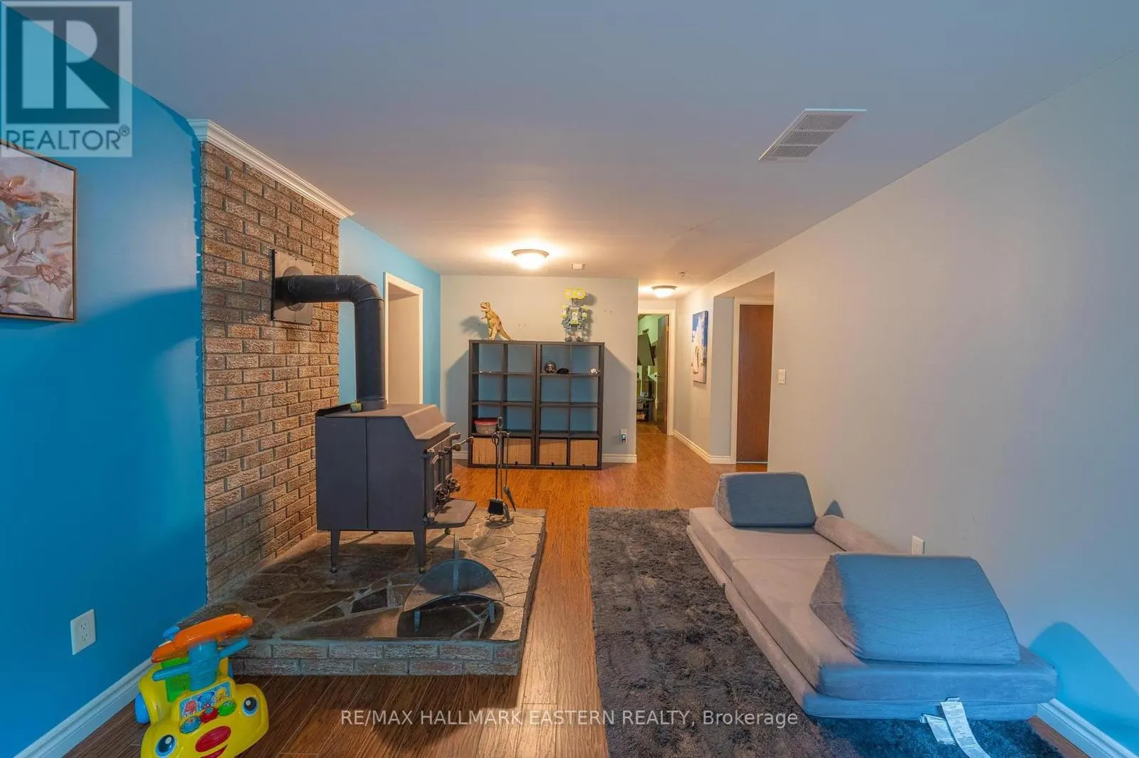 3 CAROL PLACE