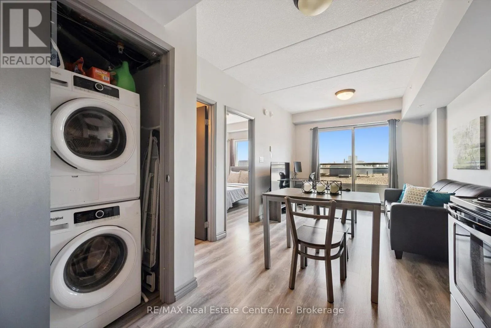 F515 - 275 LARCH STREET, #F515