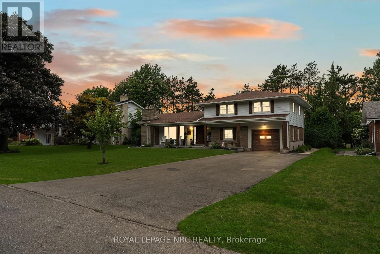 17 DAMUDE DRIVE