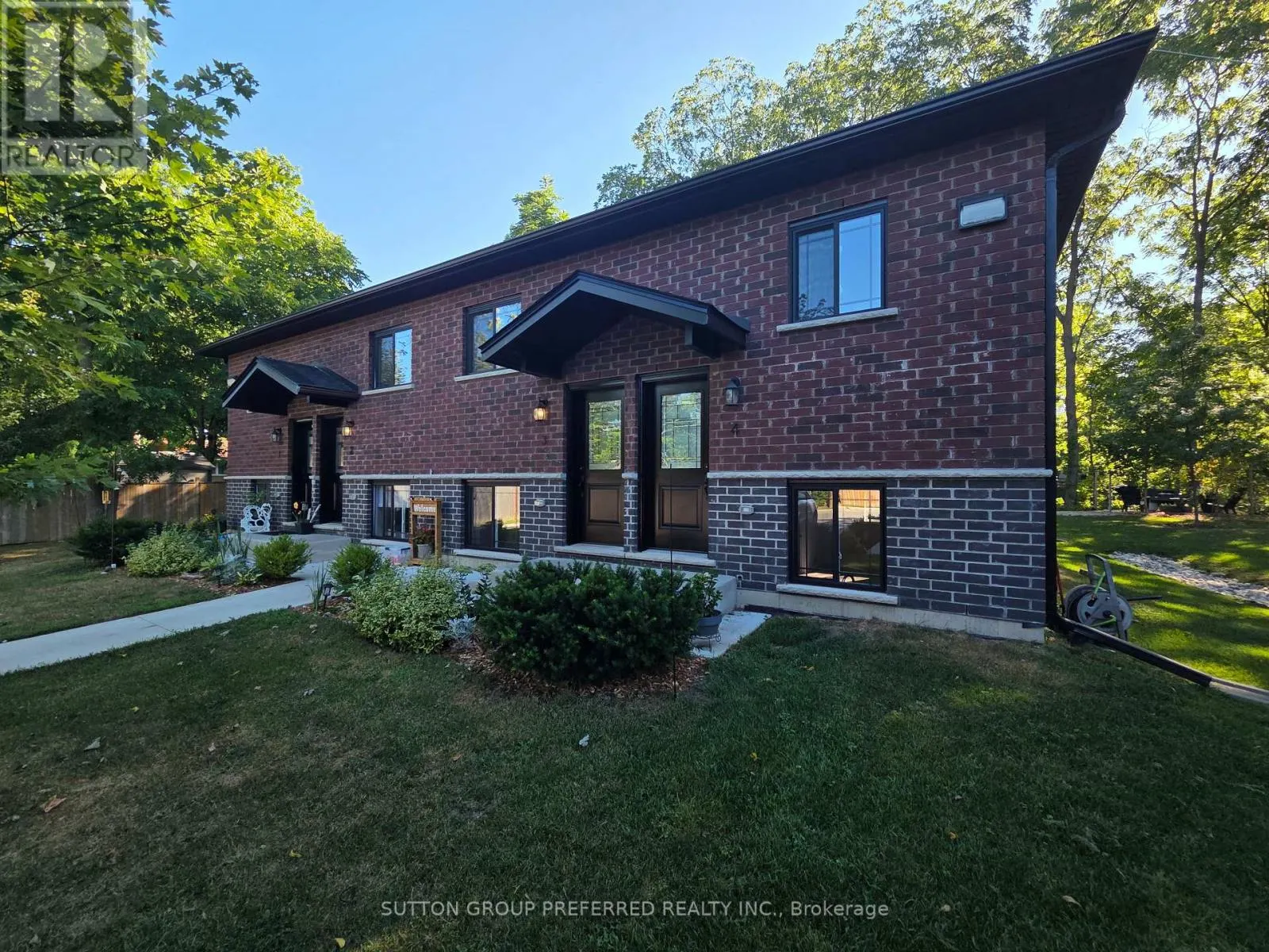 3 - 34 BAIN STREET, #3
