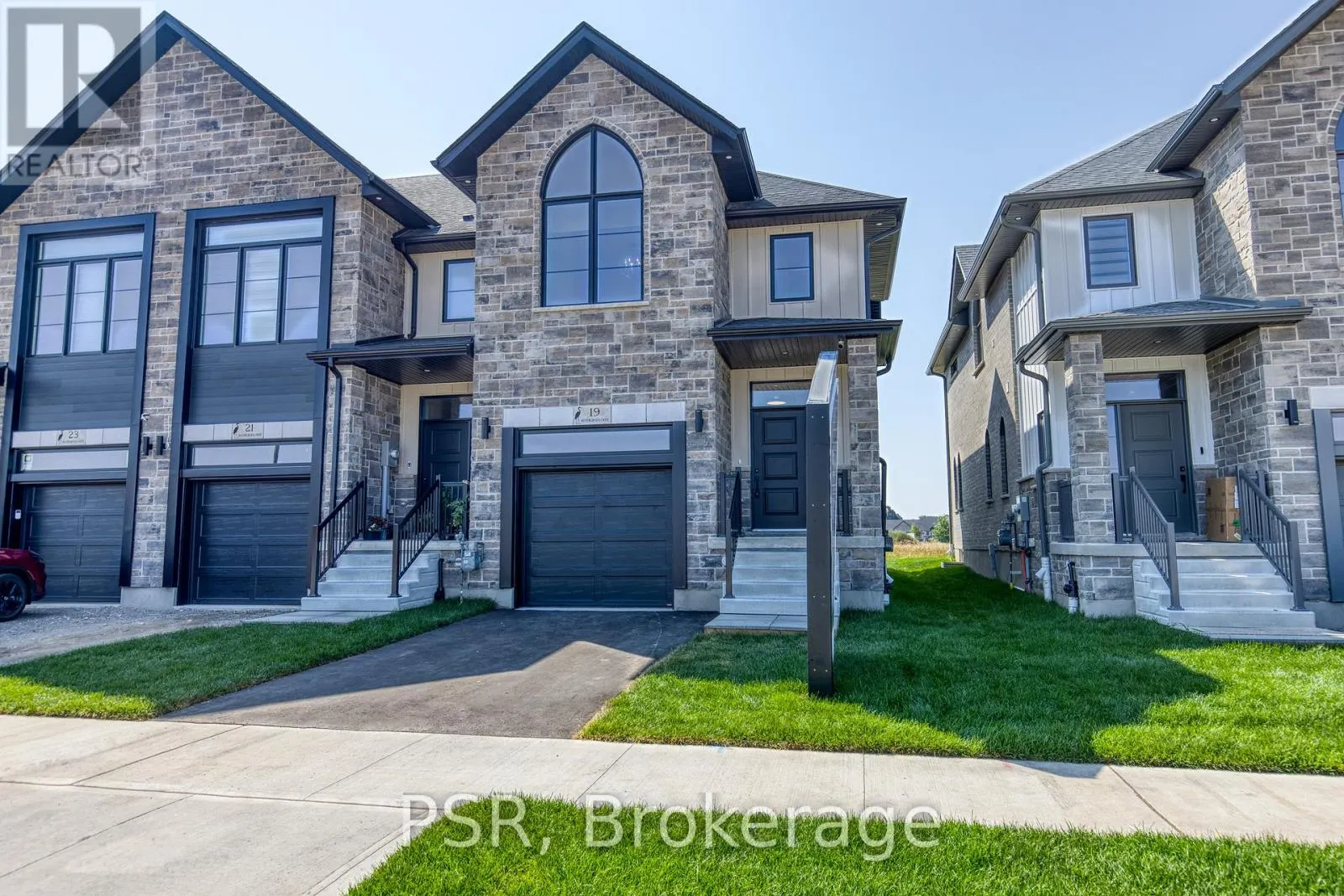 LOT B6 19 RIVERGREEN CRESCENT