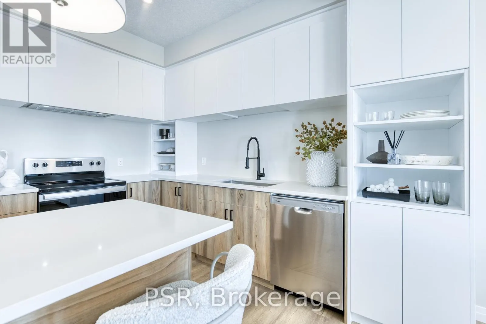 LOT B6 19 RIVERGREEN CRESCENT