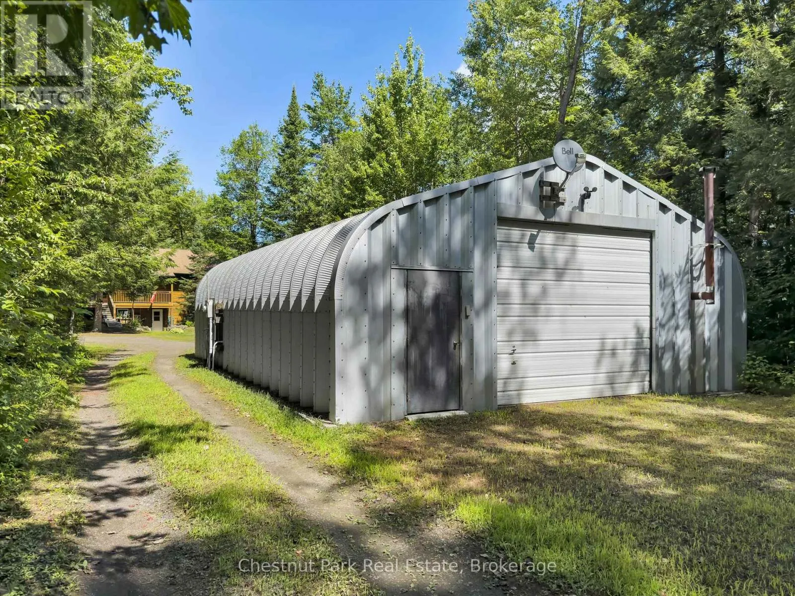 1300 DICKIE LAKE ROAD W