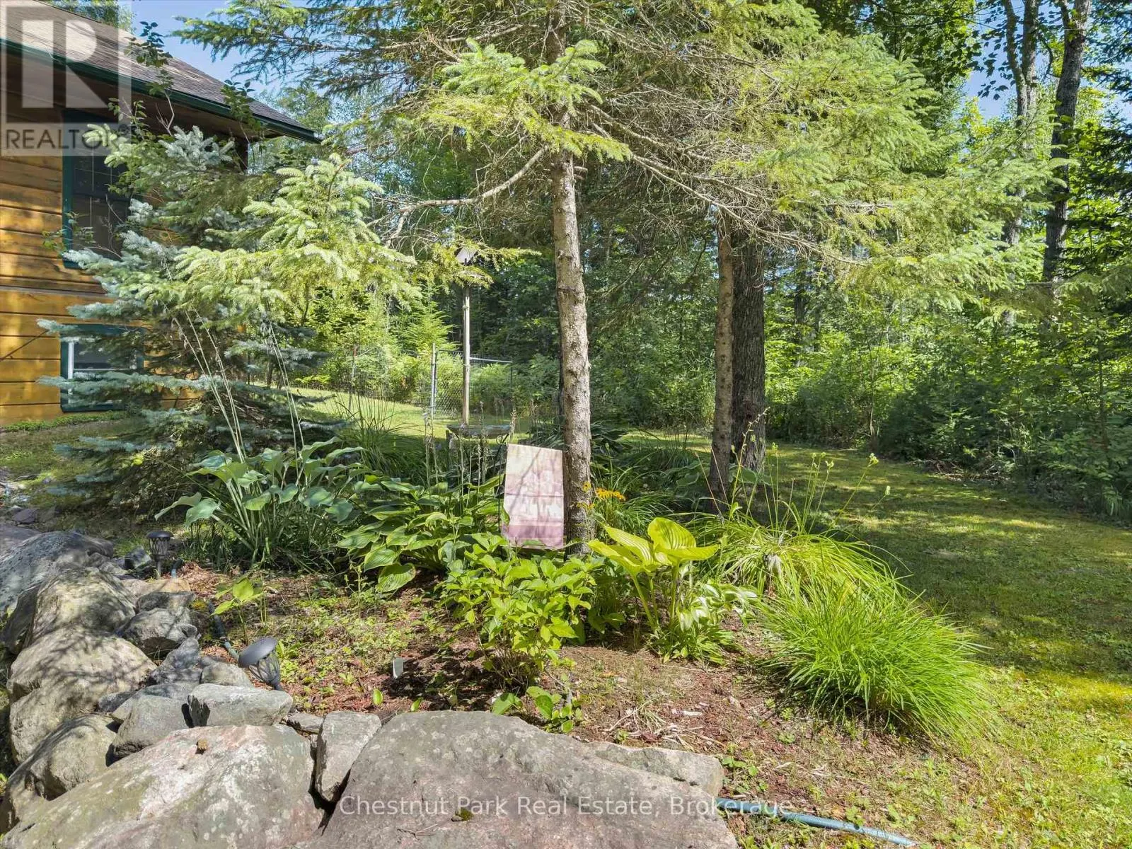 1300 DICKIE LAKE ROAD W