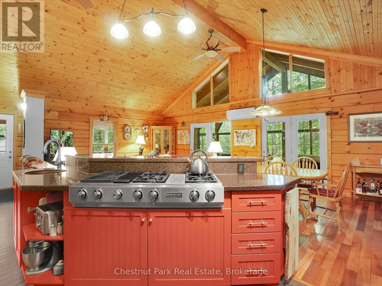1300 DICKIE LAKE ROAD W