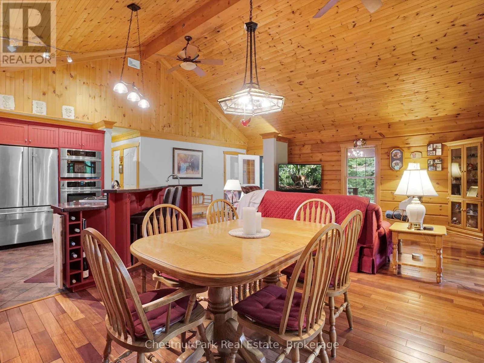 1300 DICKIE LAKE ROAD W