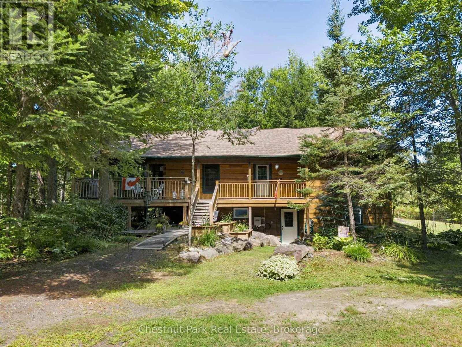 1300 DICKIE LAKE ROAD W