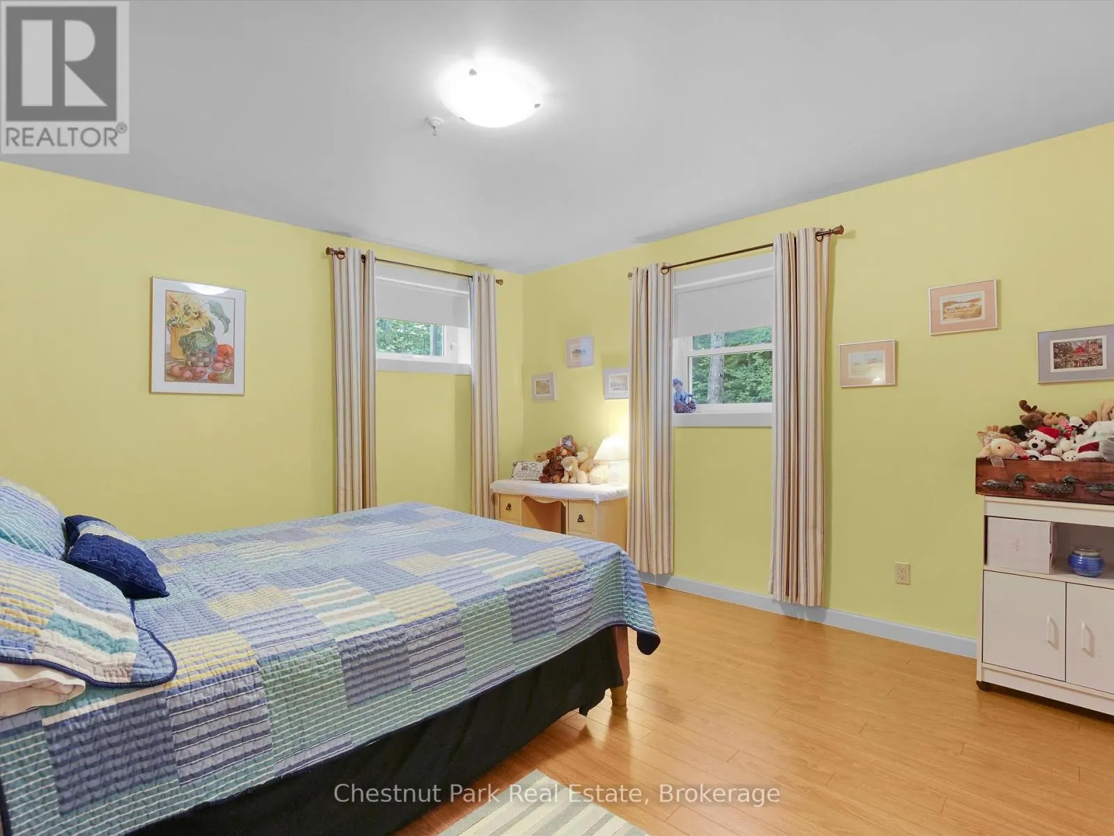 1300 DICKIE LAKE ROAD W