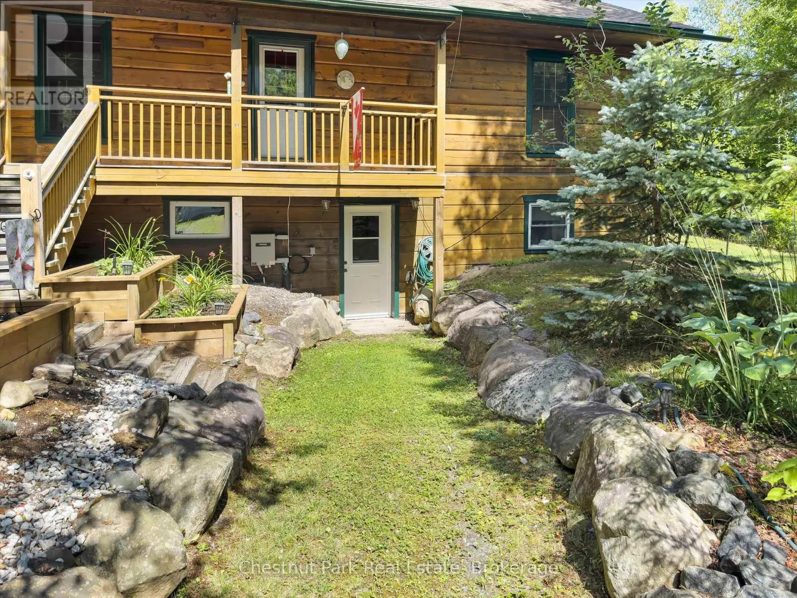 1300 DICKIE LAKE ROAD W