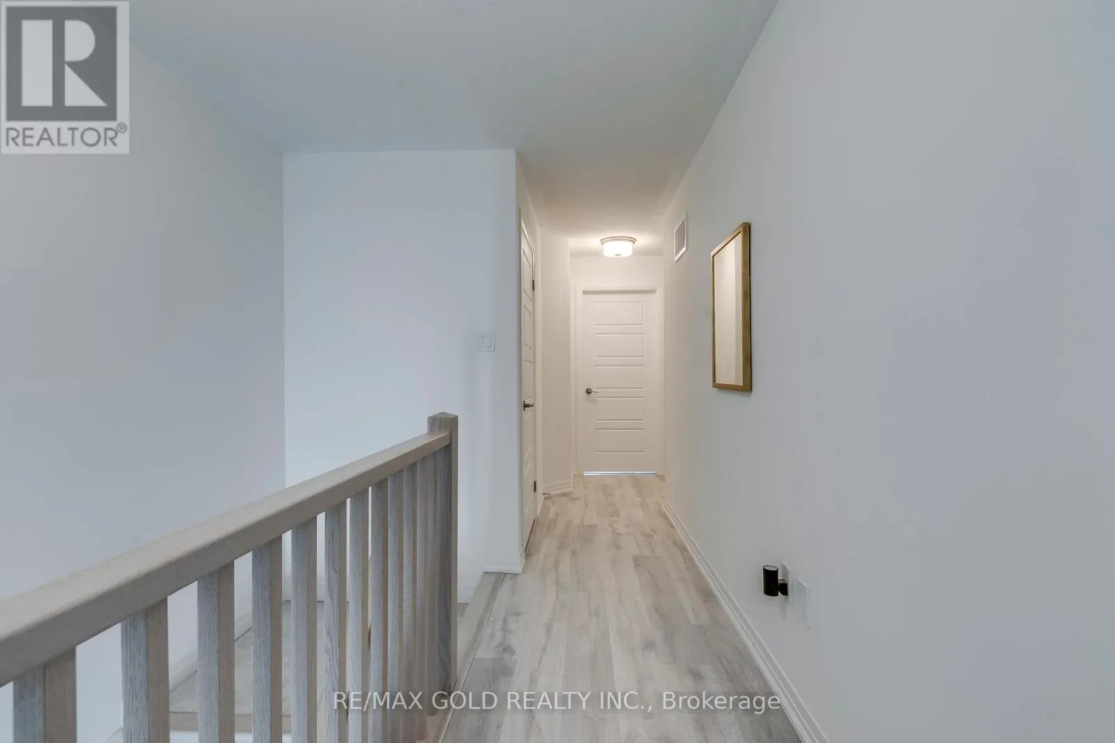 43 GEORGE BRIER DRIVE W