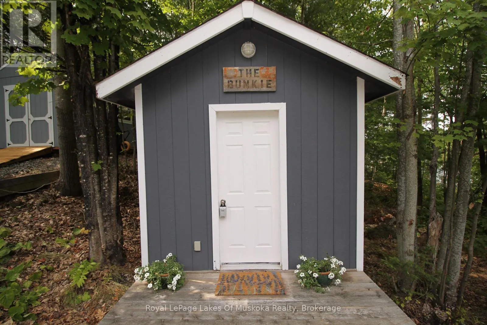 524 PENINSULA ROAD