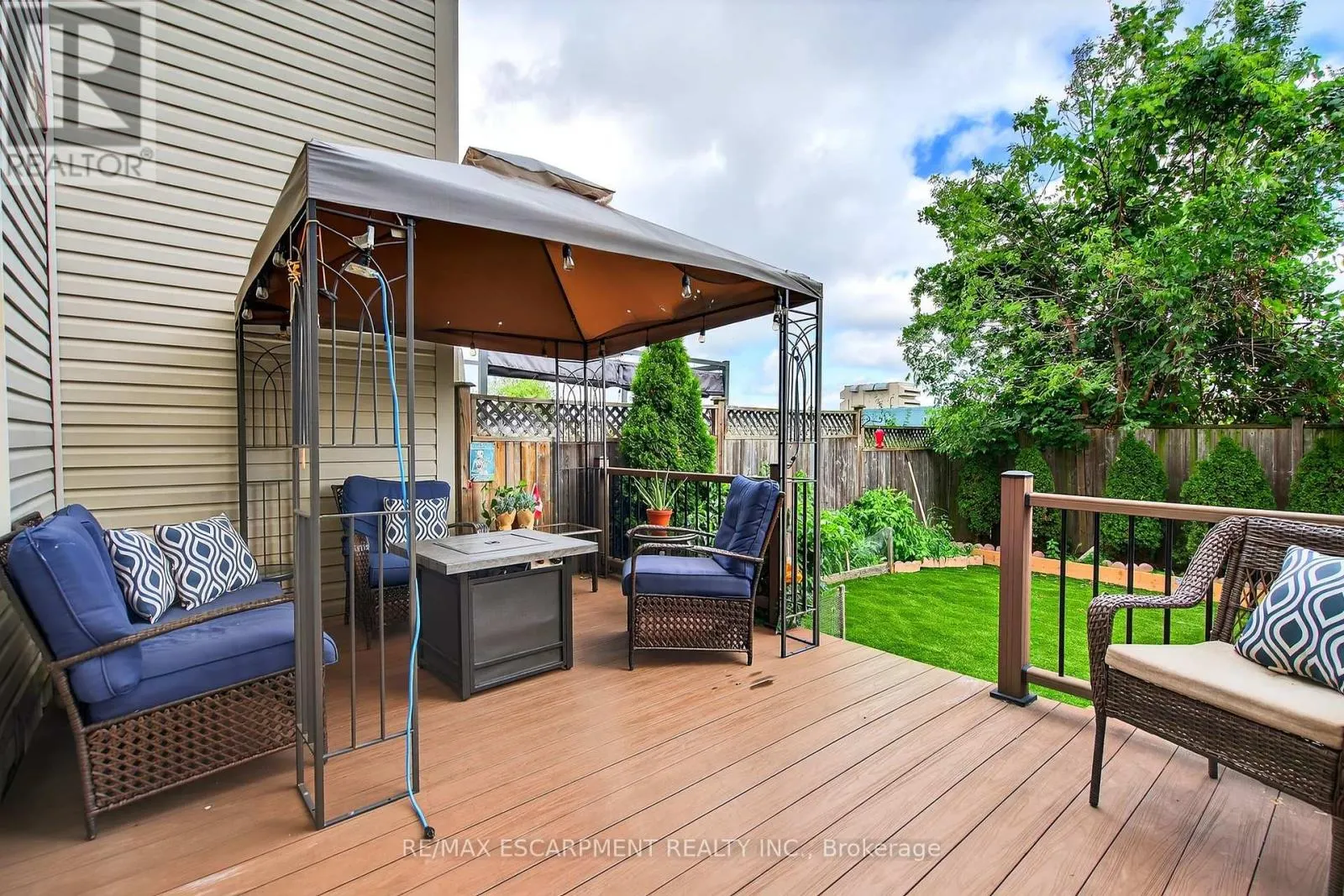 161 NISBET BOULEVARD