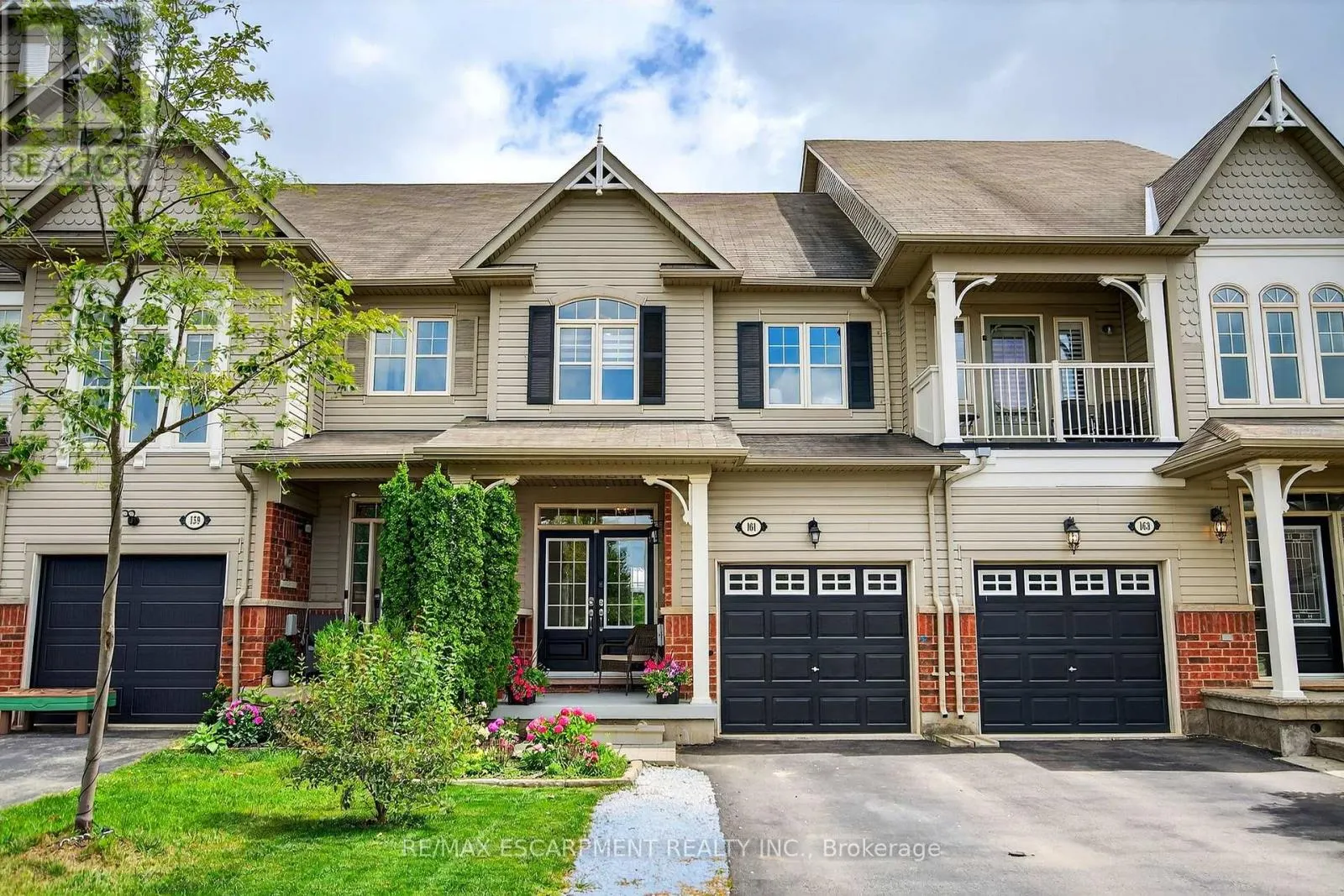 161 NISBET BOULEVARD