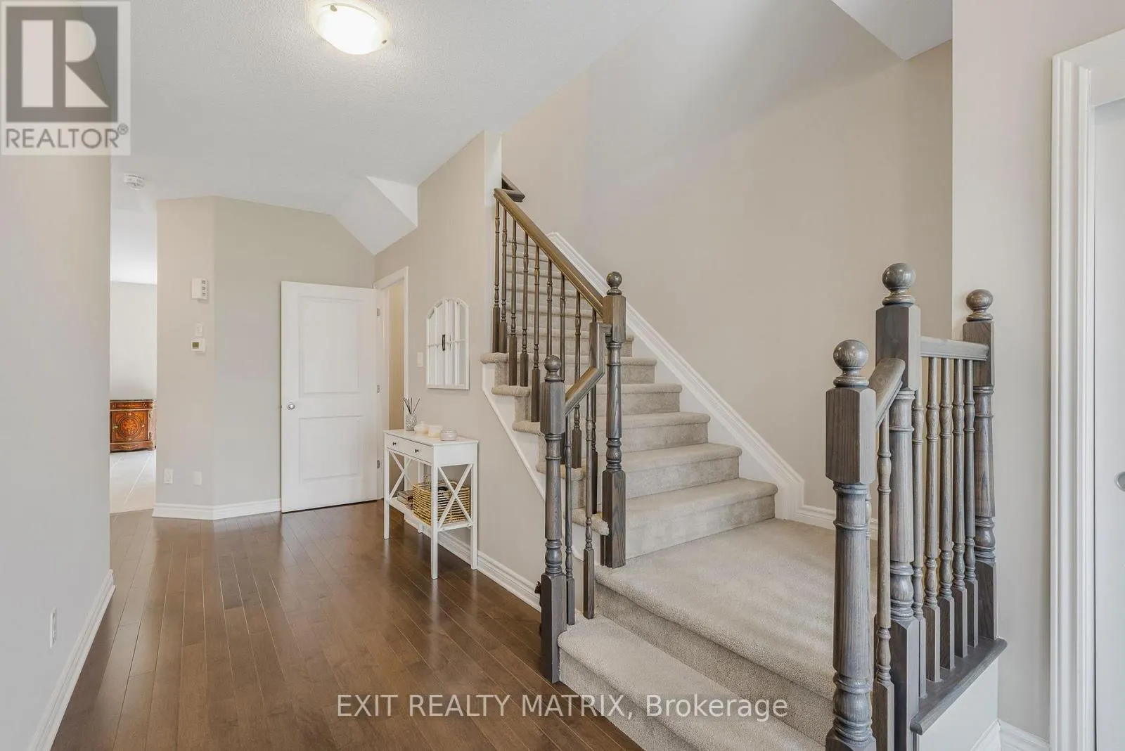 682 DECOEUR DRIVE