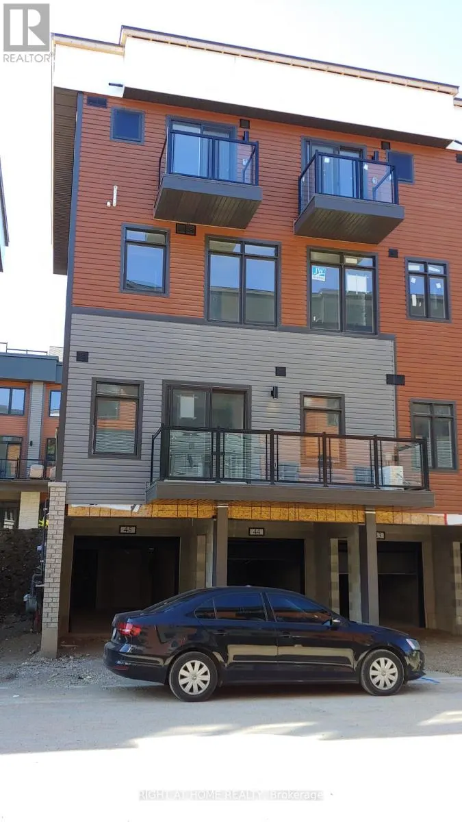 45 - 2 WILLOW STREET