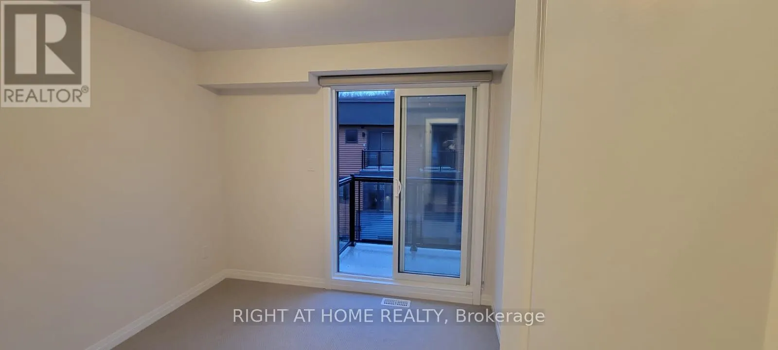 45 - 2 WILLOW STREET