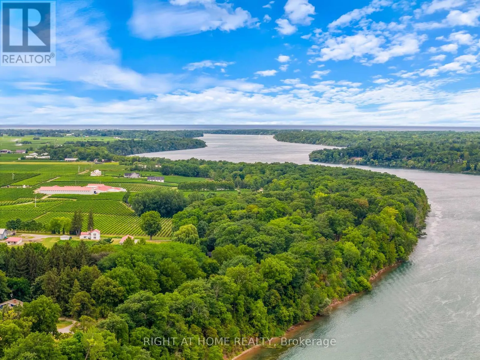 14894 NIAGARA RIVER PARKWAY