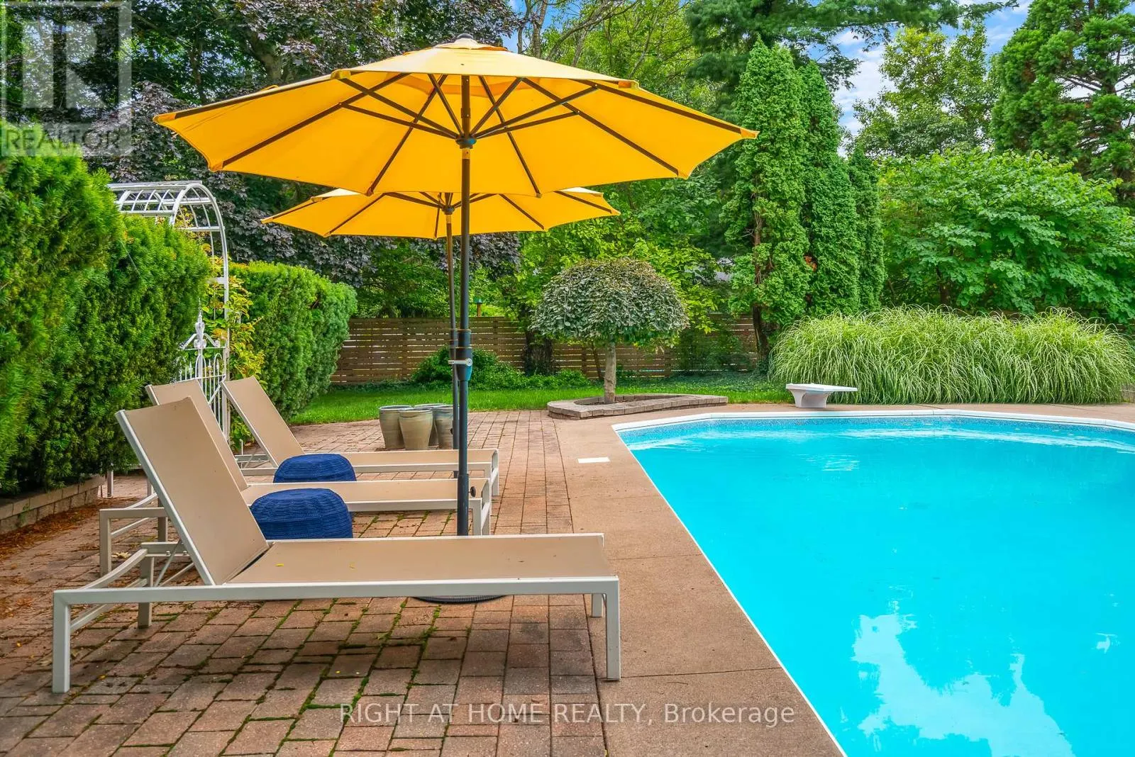 14894 NIAGARA RIVER PARKWAY