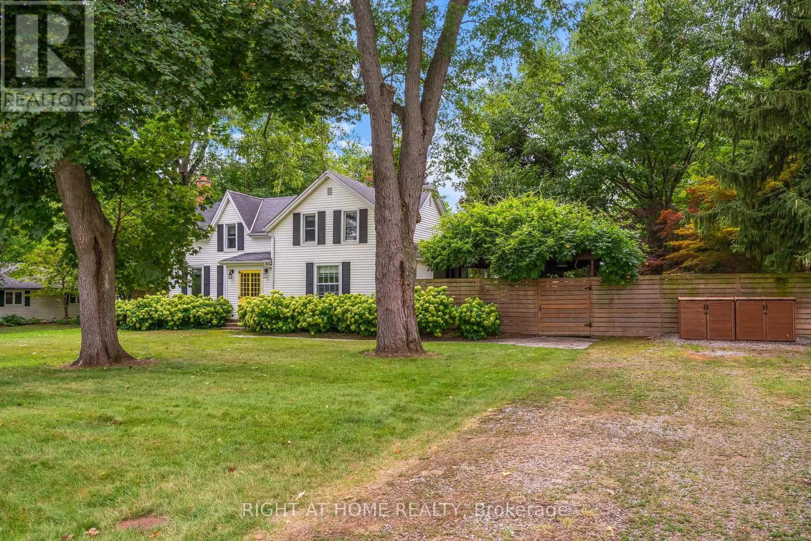 14894 NIAGARA RIVER PARKWAY