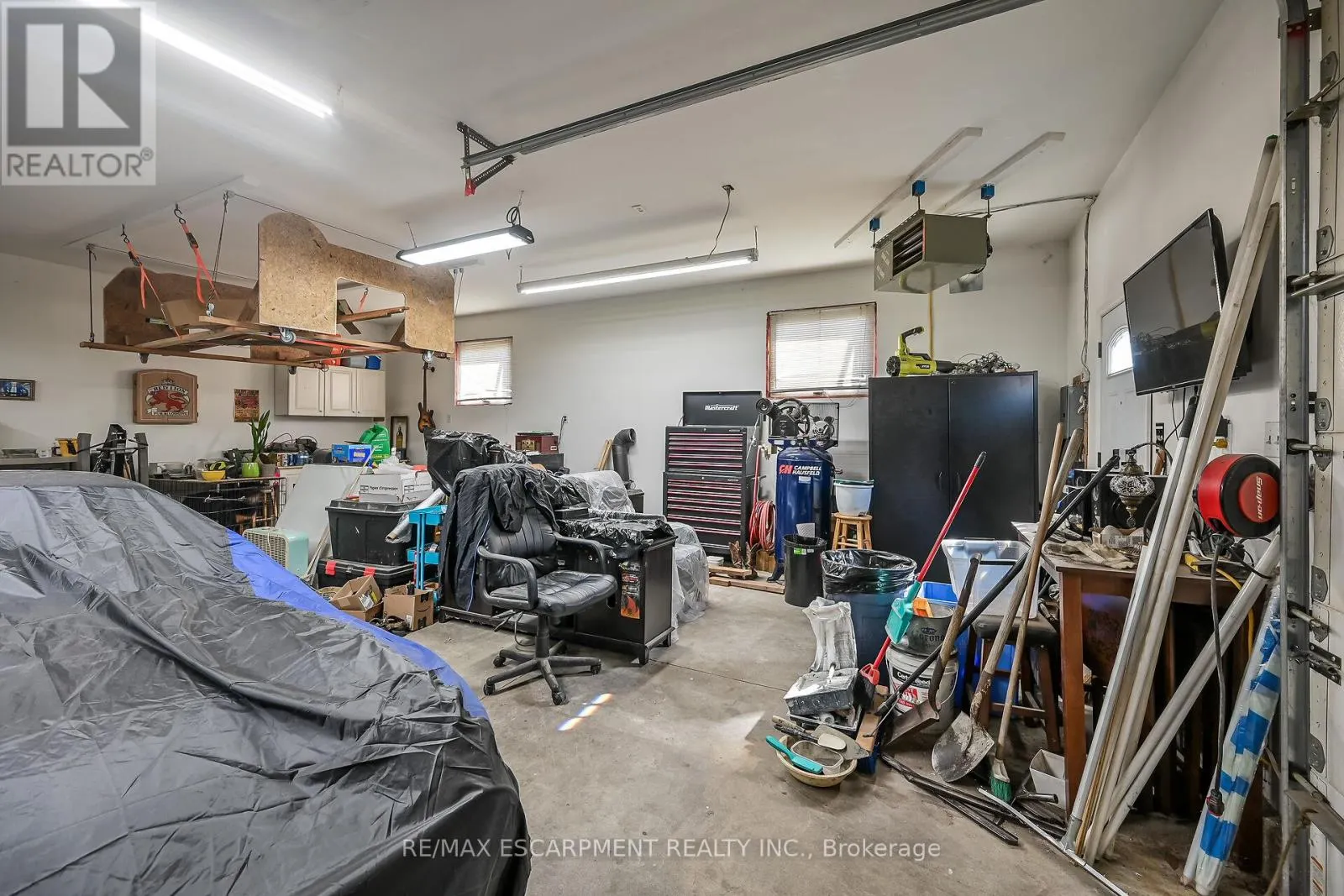 533 COCHRANE ROAD