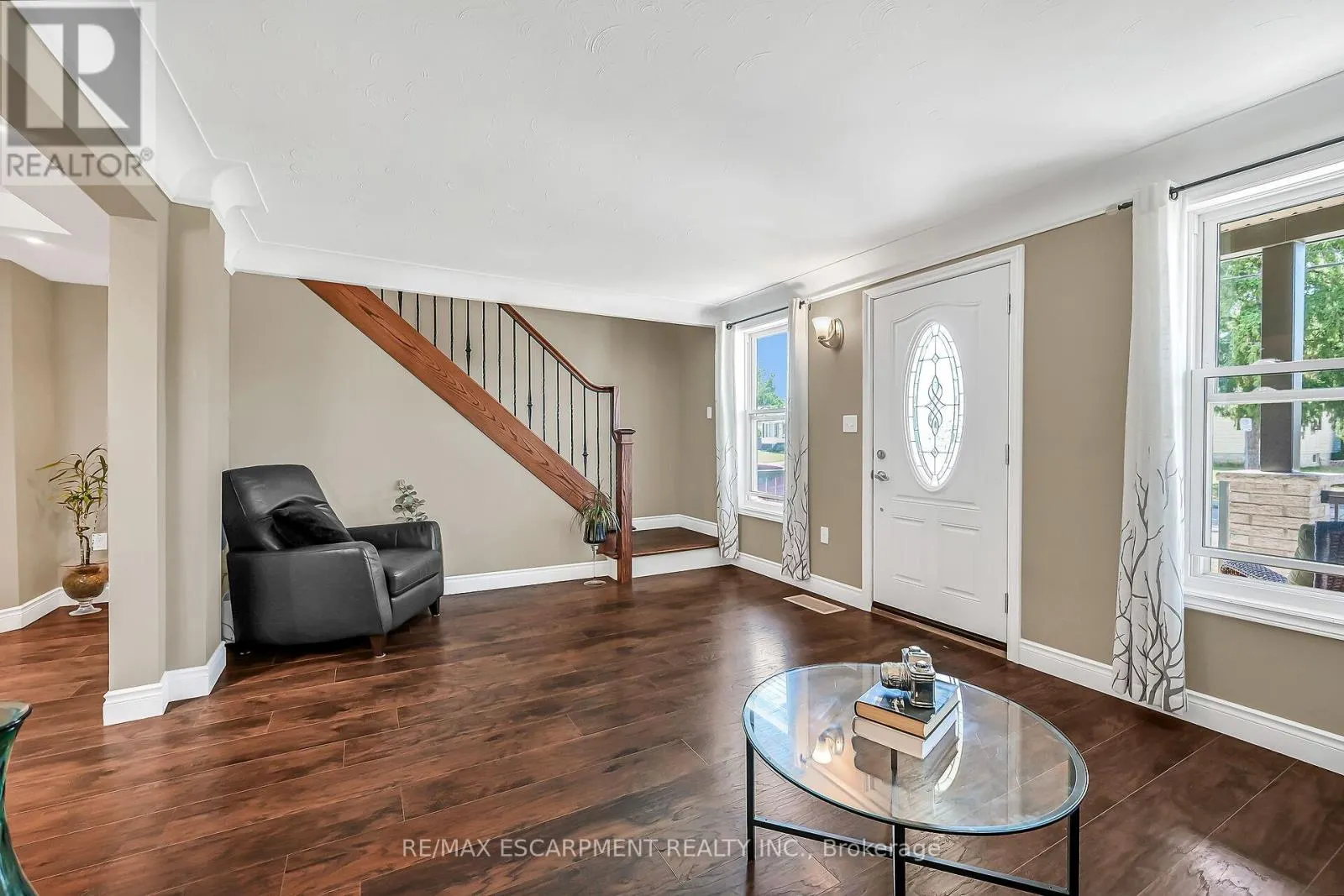 533 COCHRANE ROAD